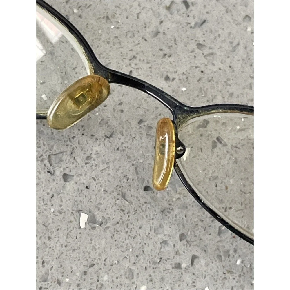 Vera Wang this frames